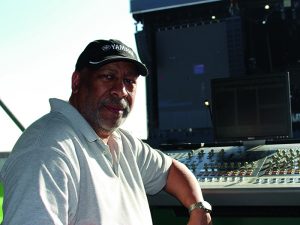 FOH Engineer Dennis Thompson